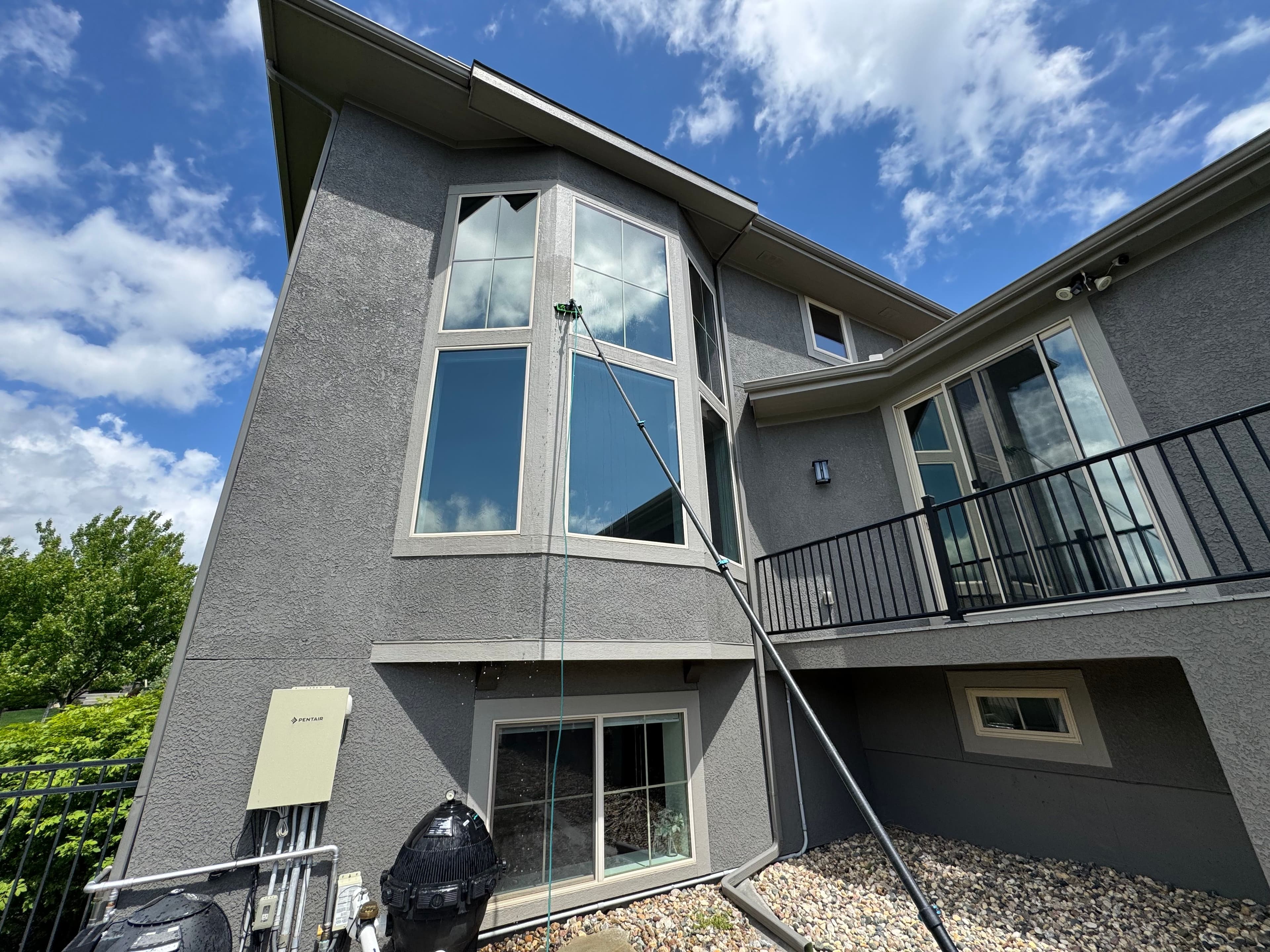 Featured post - Professional window cleaning