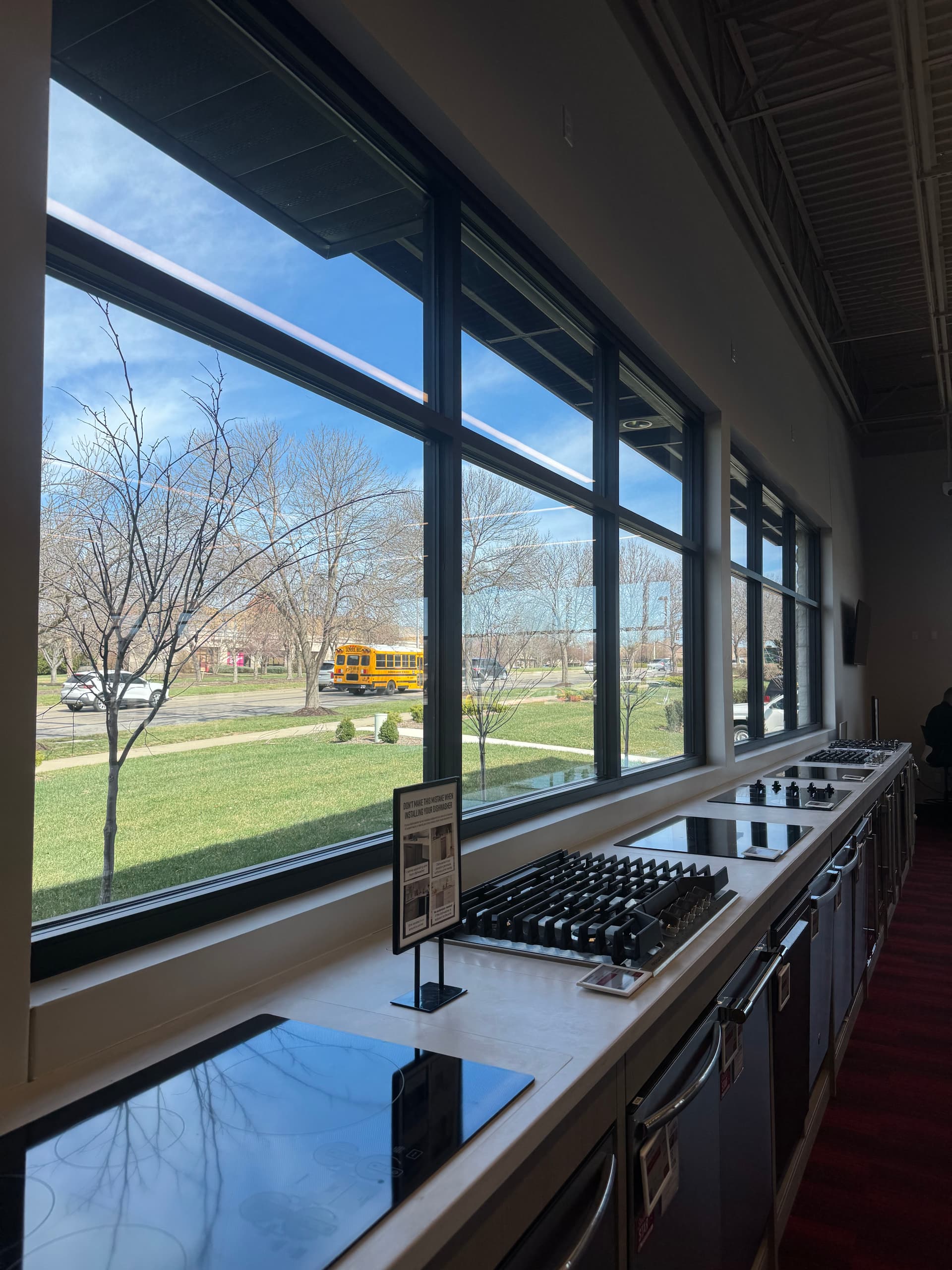 Spotless Window Cleaning for a Commercial Store image