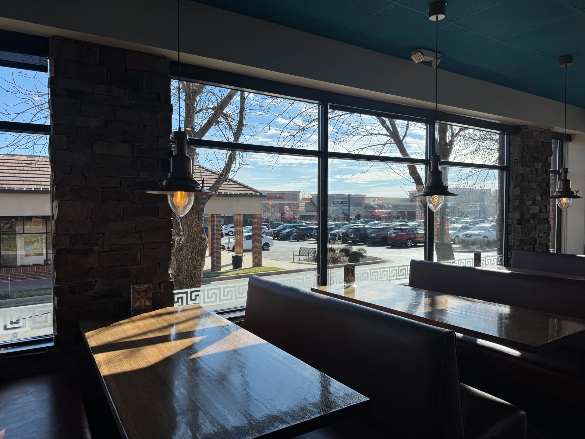 Gallery photos for Commercial Window Cleaning at a Corbin Park Restaurant: Image #2