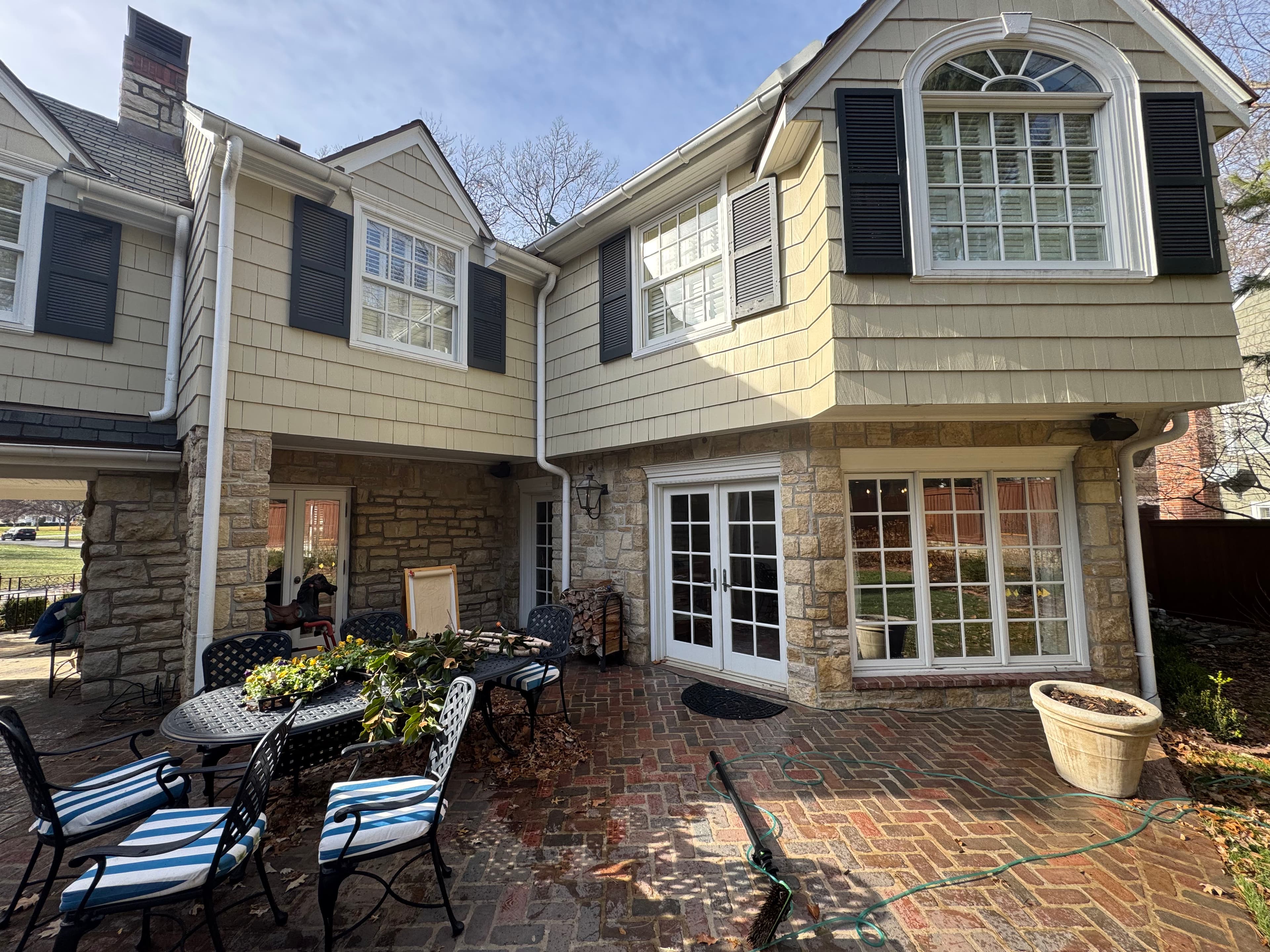 Project Stunning Window Cleaning Service in Mission Hills image