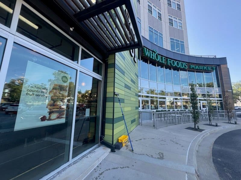 Gallery photos for Pristine Window Cleaning in Downtown KCMO: Image #2