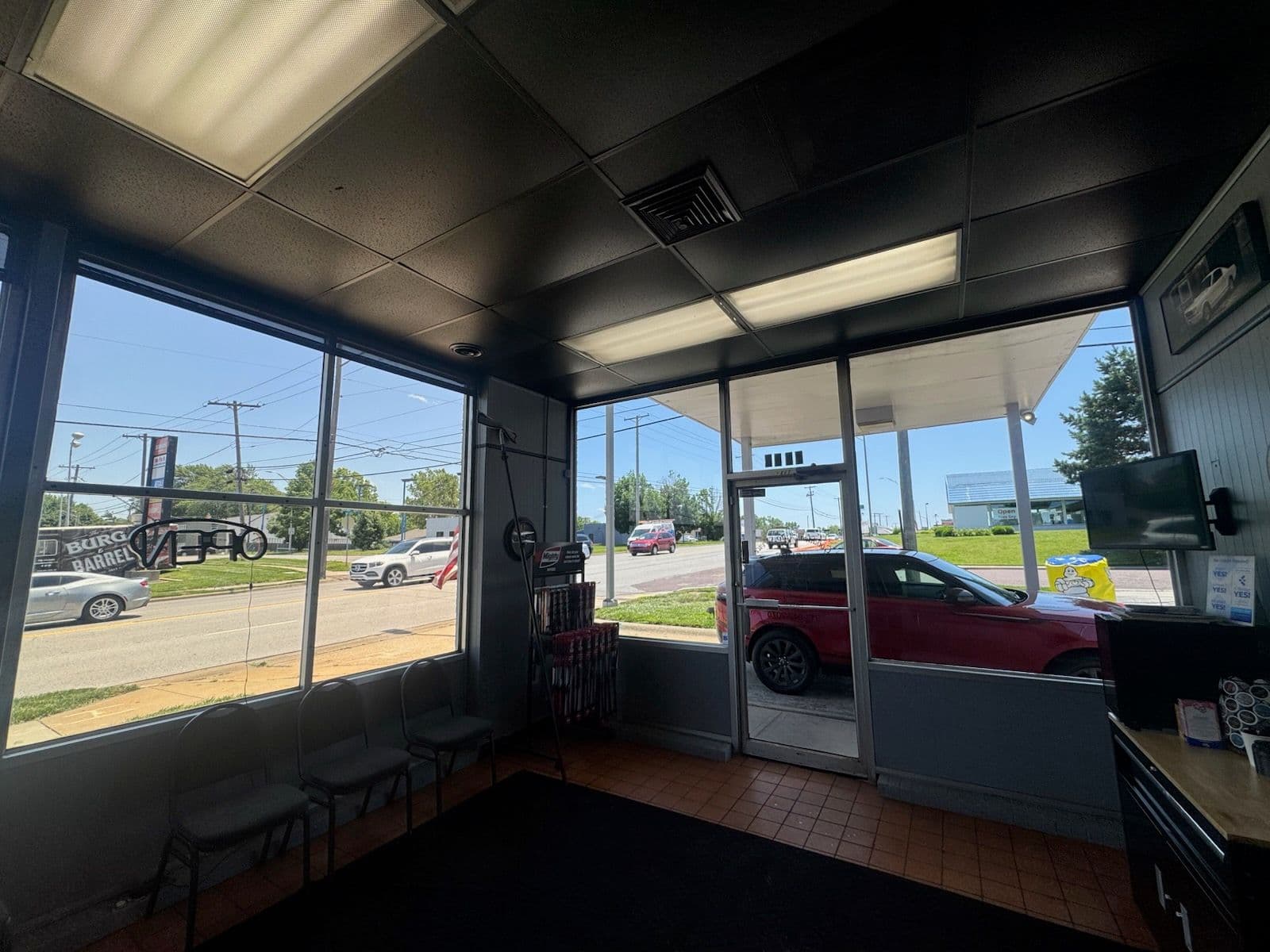 Transform Your Business with Pristine Windows