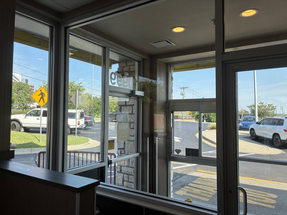 Clean Commercial Windows Make a Real Difference in Olathe — window cleaning near Spring Hill, KS by Alternative Window Cleaning