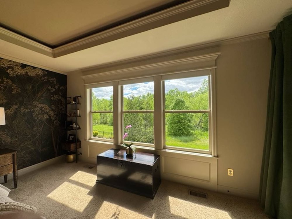 Olathe Windows Glisten with Expert Cleaning — photo 1
