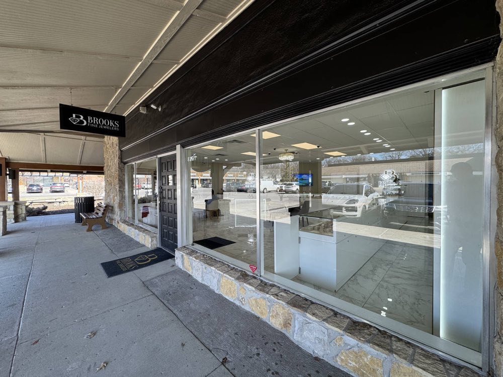Sparkling Clean Windows at Brooks — window cleaning near Louisburg, KS by Alternative Window Cleaning