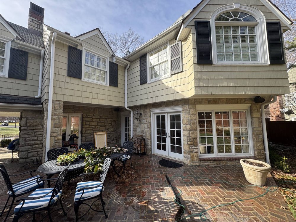 Stunning Window Cleaning in Mission Hills — window cleaning near Mission Hills, KS by Alternative Window Cleaning