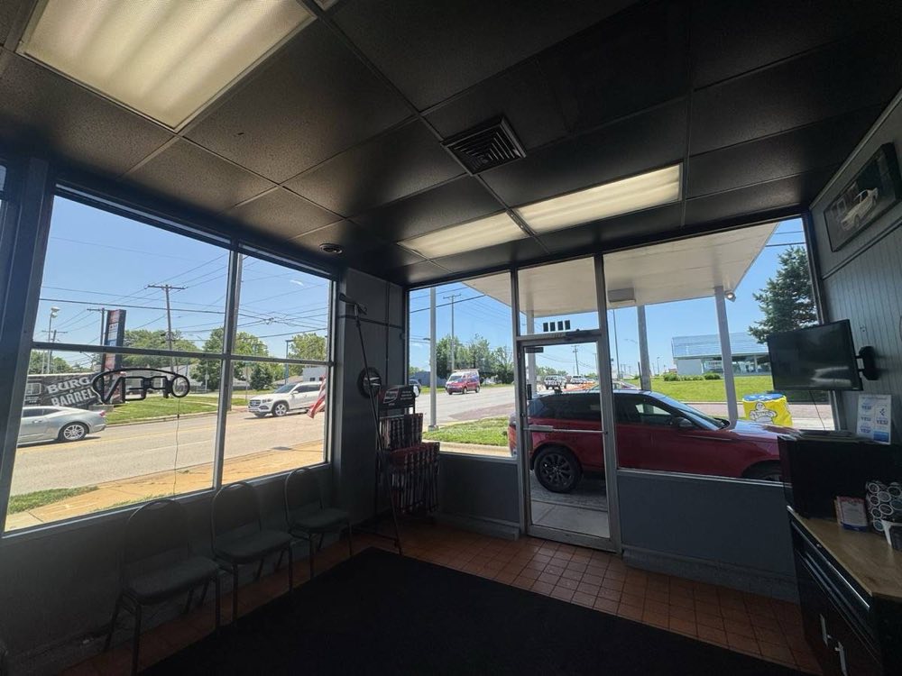 Transform Your Business with Pristine Windows — window cleaning near Mission Hills, KS by Alternative Window Cleaning