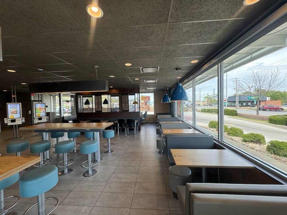 Window Cleaning at a Fast-Food Restaurant in Overland Park — photo 4