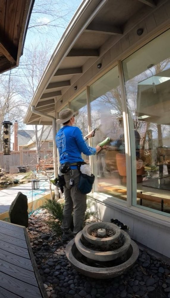 Window Cleaning in Overland Park — Residential Window Cleaning in Overland Park